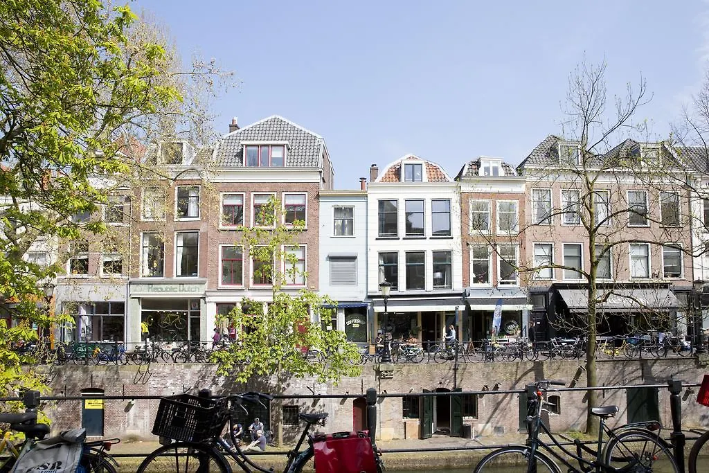 Canal Apartments By H.C.A Utrecht